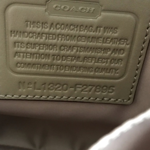 Matched set! Coach bag, Fossil watch & JS sandals - Picture 4 of 8